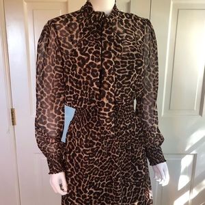 Zara Chiffon Keyhole toe neck leopard print dress